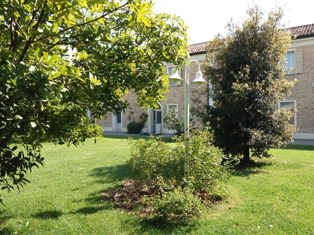 Russi Relais Villa Roncuzzi מראה חיצוני תמונה