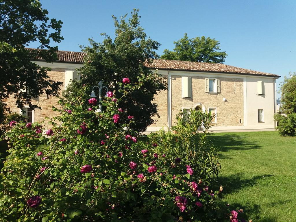 Russi Relais Villa Roncuzzi מראה חיצוני תמונה