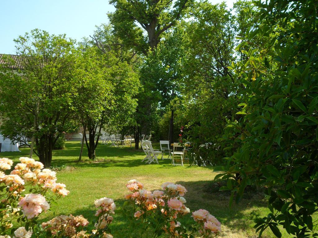 Russi Relais Villa Roncuzzi מראה חיצוני תמונה