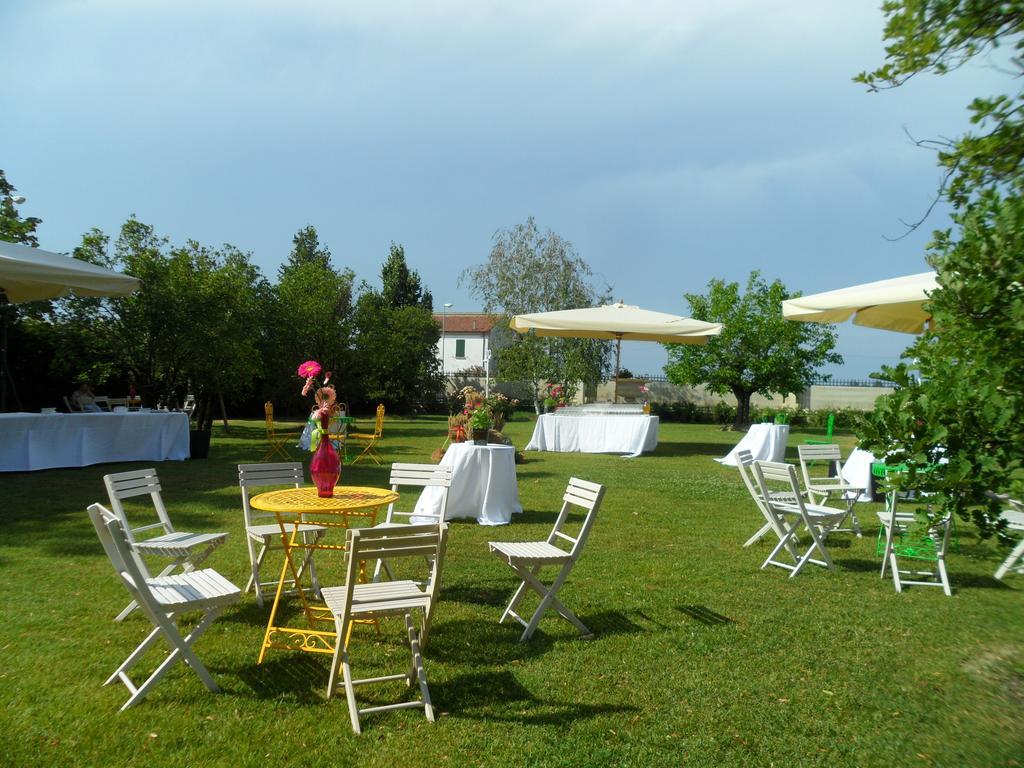 Russi Relais Villa Roncuzzi מראה חיצוני תמונה