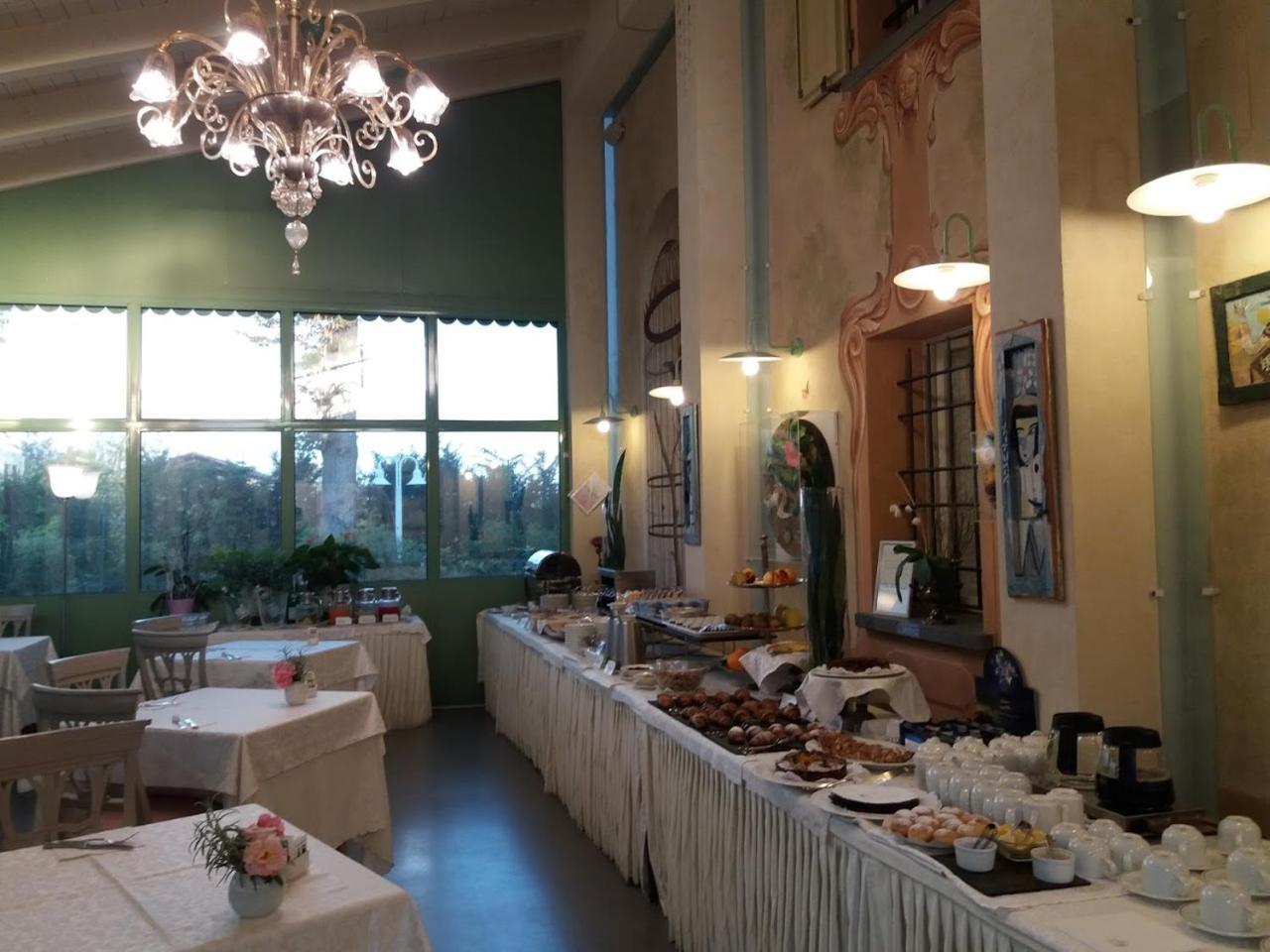 Russi Relais Villa Roncuzzi מראה חיצוני תמונה