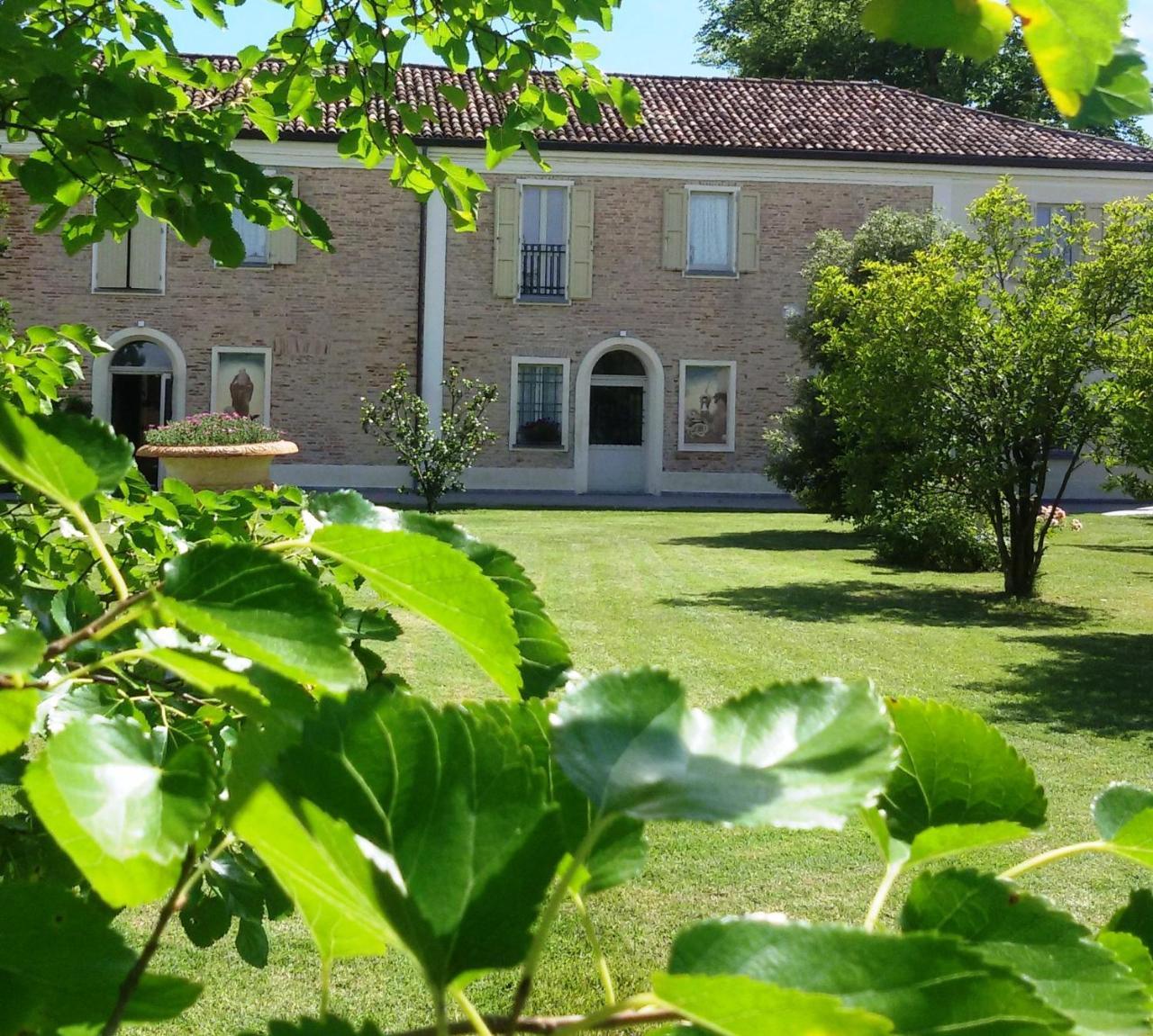 Russi Relais Villa Roncuzzi מראה חיצוני תמונה